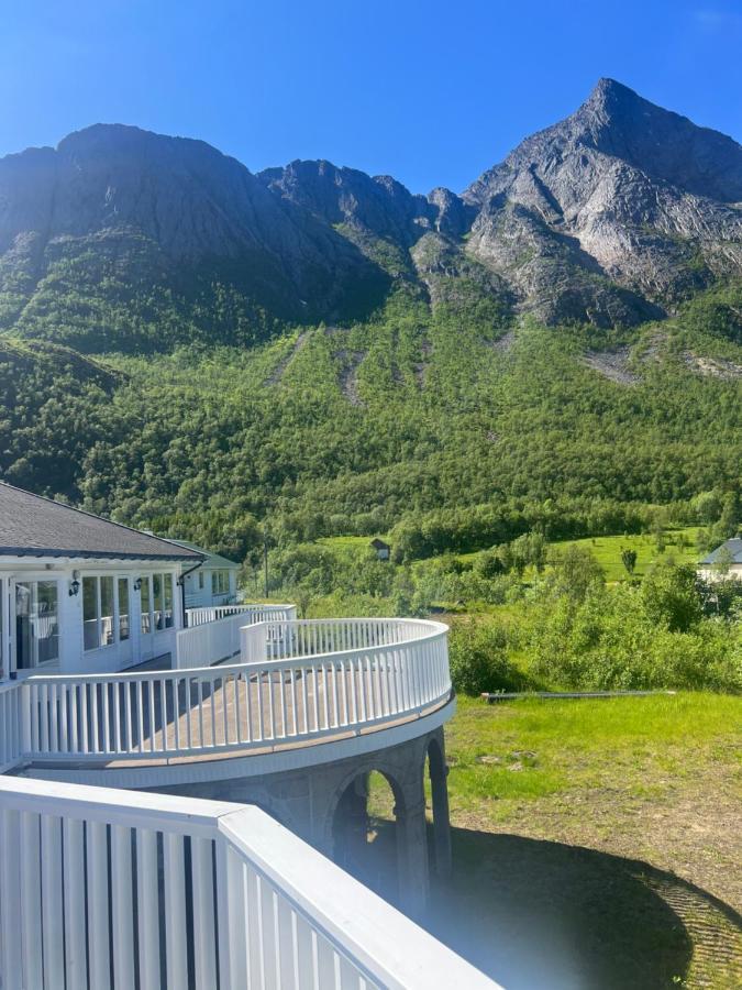 Aparthotel Senja Living Stonglandseidet Exteriér fotografie