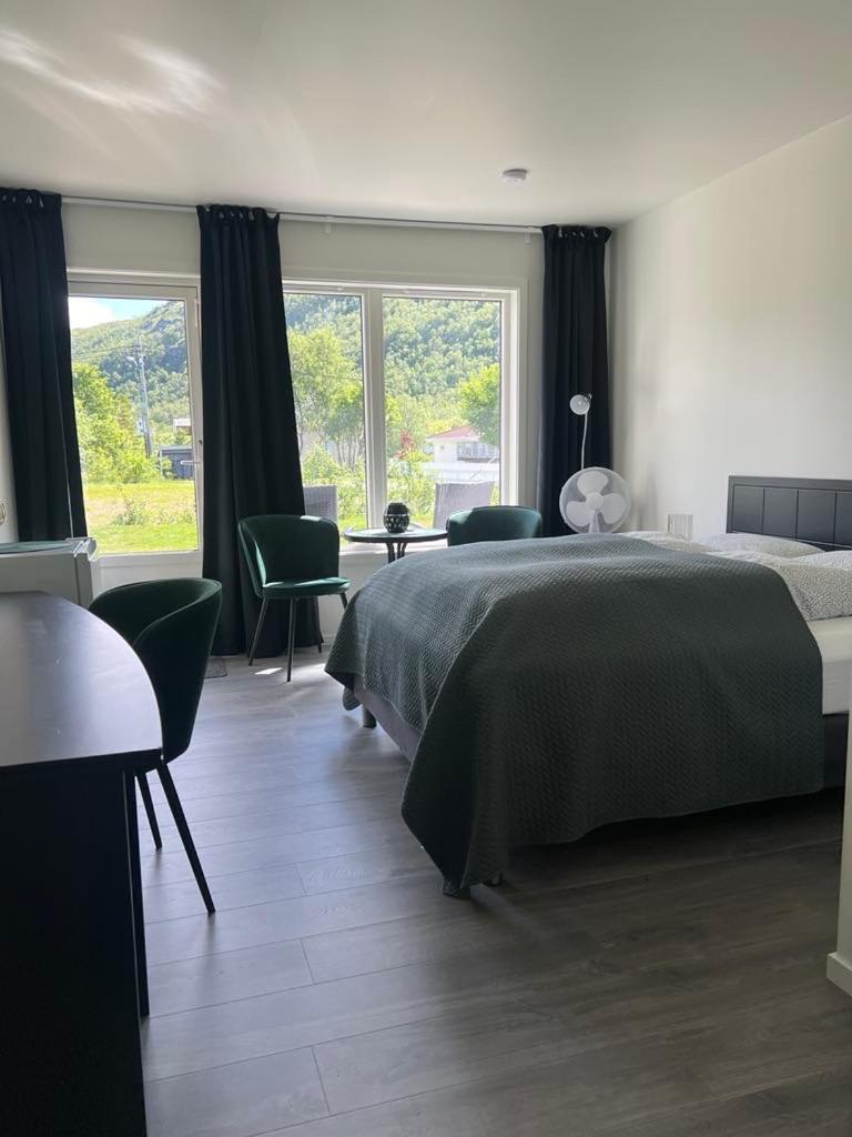Aparthotel Senja Living Stonglandseidet Exteriér fotografie